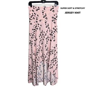 LuLaRoe Olivia skirt! High-low maxi design w/ yoga waistband. Fits TTS.